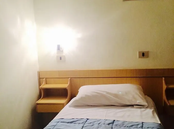 Il Gabbiano 2* Marotta